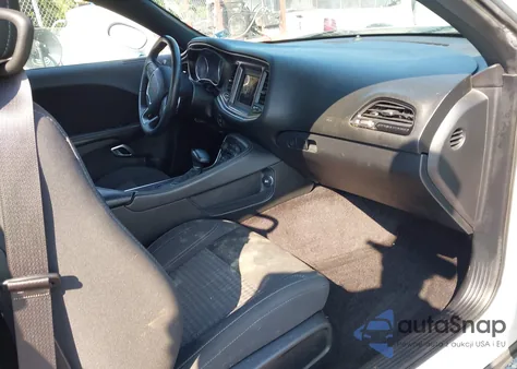 2018 Dodge Challenger Sxt from USA, damaged, VIN 2C3CDZAG8JH149923